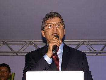 Flávio Almeida, prefeito de Pão de Açúcar (AL)